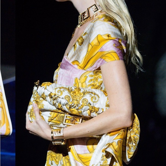 FENDACE Silk Quilted FF Baguette Scarf Handbag - Picture 3 of 9